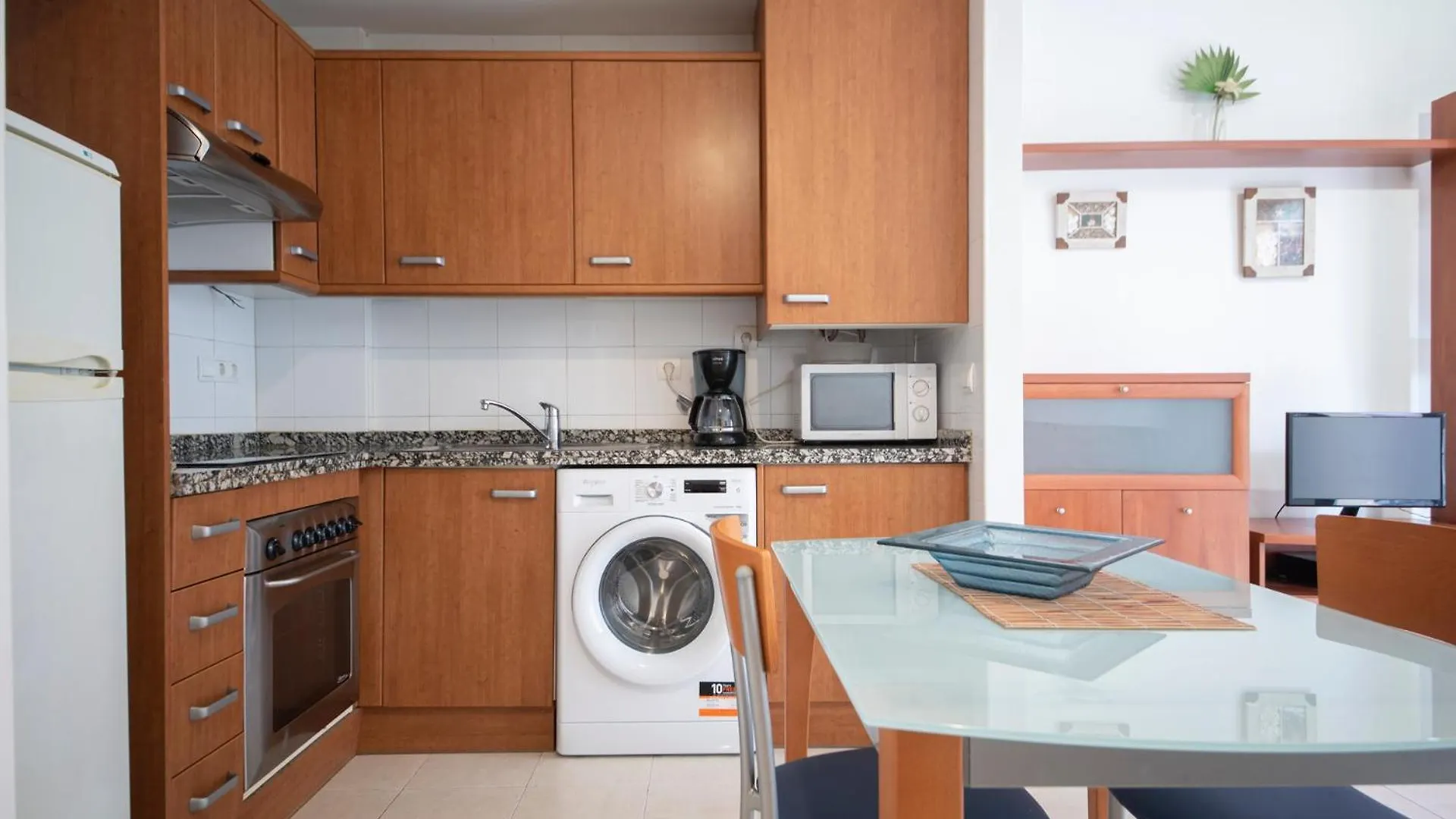Tarracohomes- Th140 Apartamento Con Aire Acondicionado En El Centro De Tarragona 0*,  Spanje